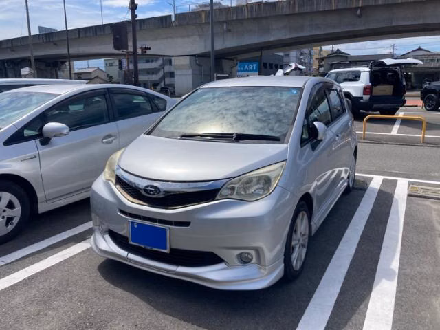 SUBARU TREZIA
