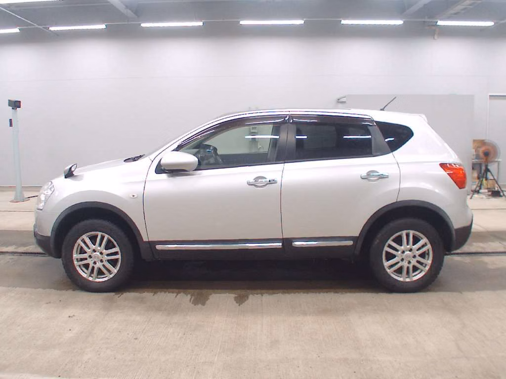 NISSAN DUALIS