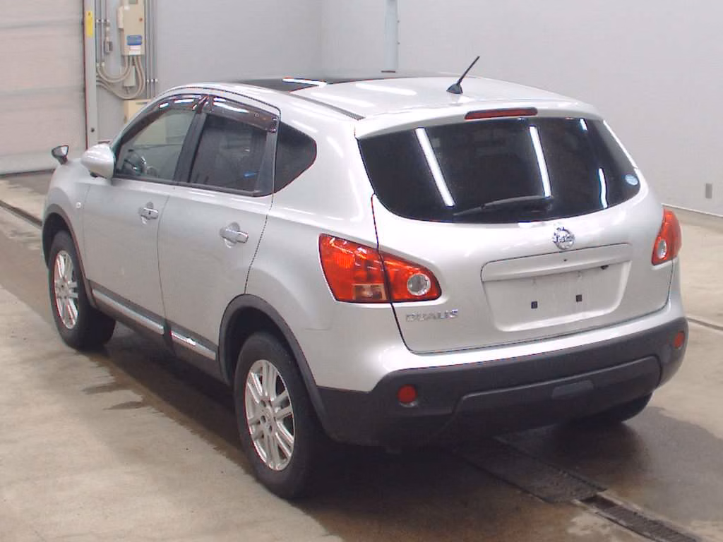 NISSAN DUALIS