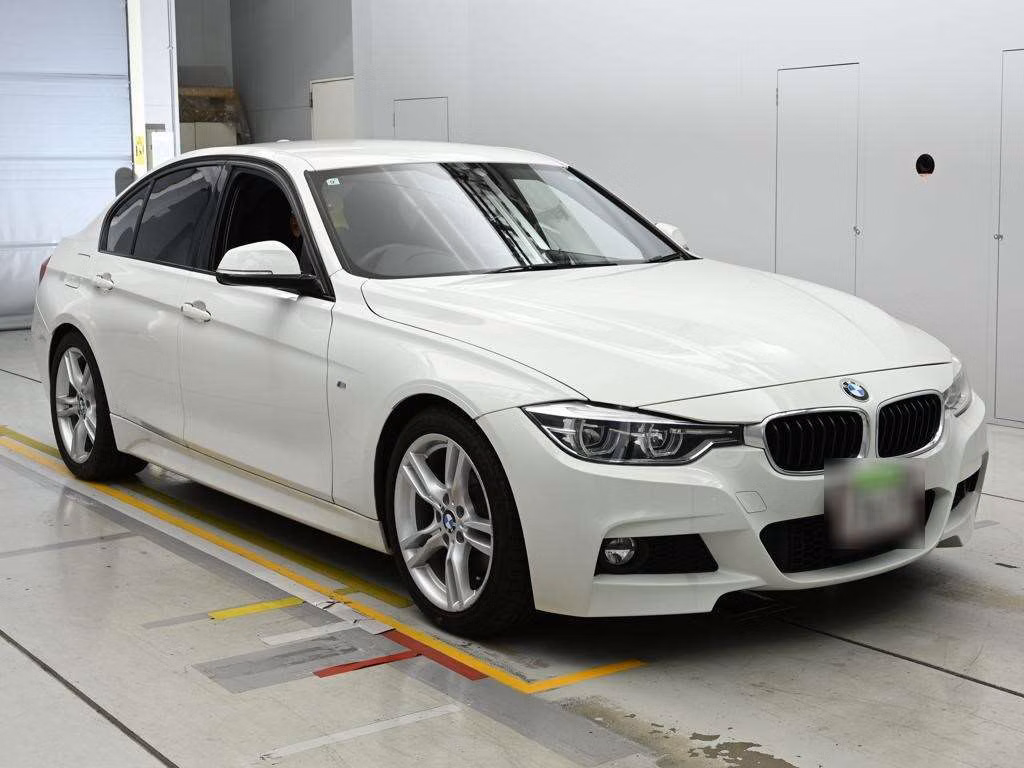 BMW 3-SERIES