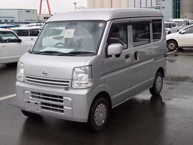 NISSAN NV100 CLIPPER