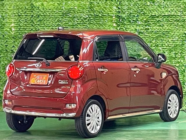 DAIHATSU CAST