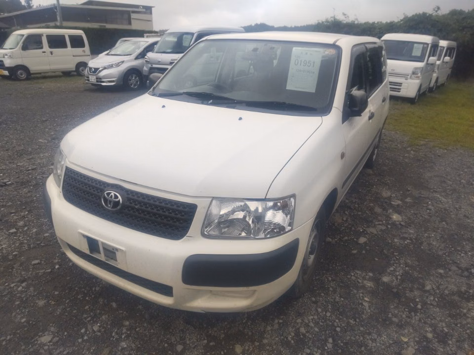 TOYOTA PROBOX
