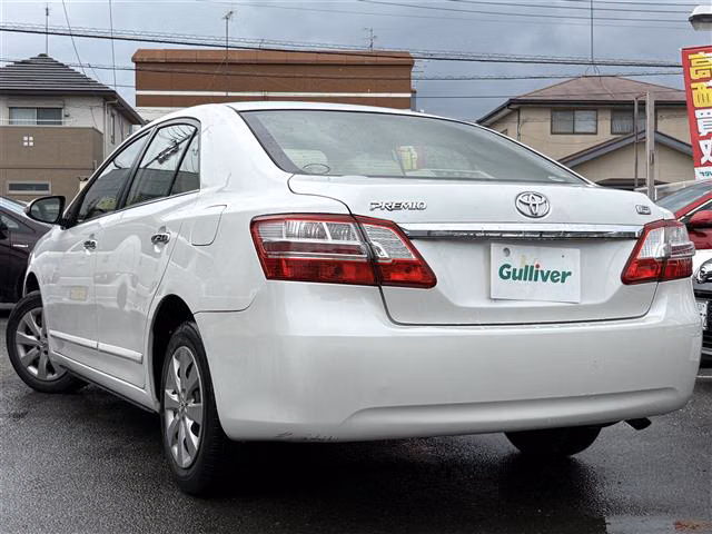 TOYOTA PREMIO