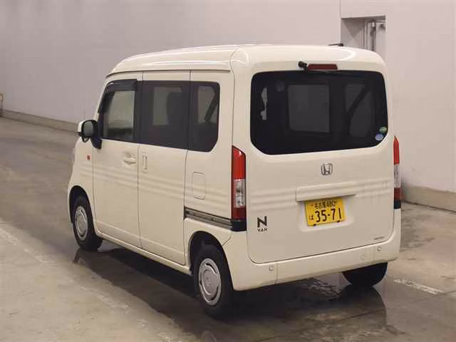 HONDA N-VAN