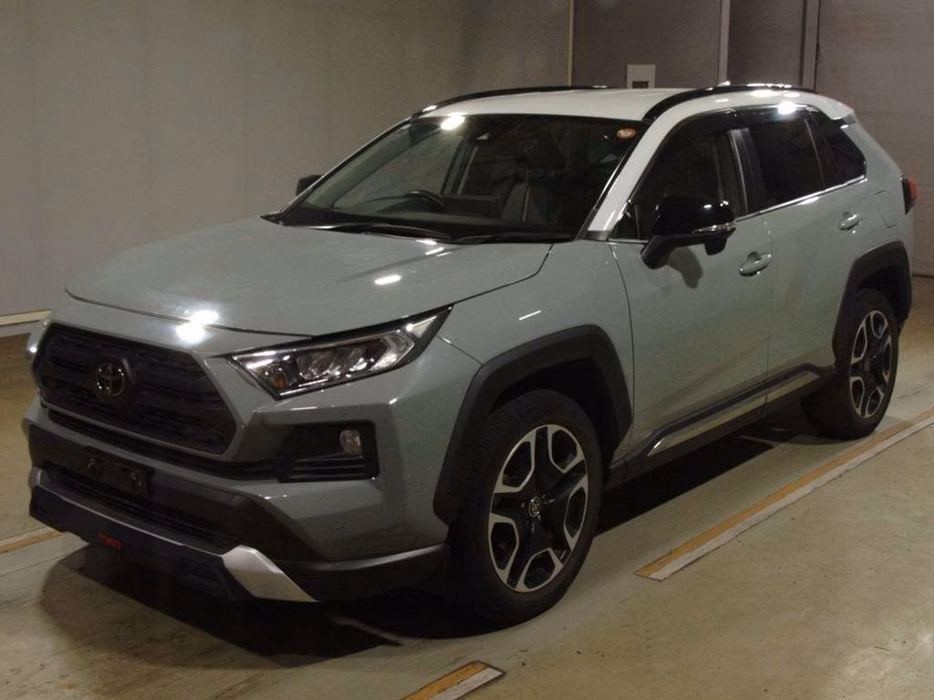 TOYOTA RAV4