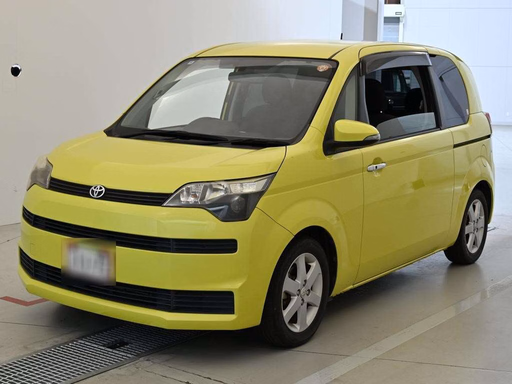 TOYOTA SPADE