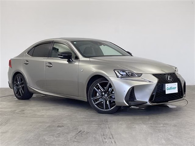 Lexus IS300h