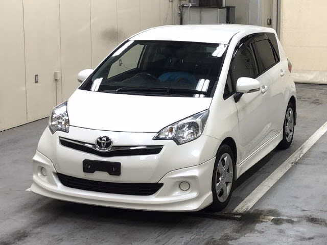 TOYOTA RACTIS