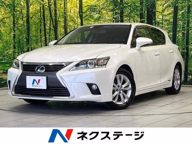 LEXUS CT200H