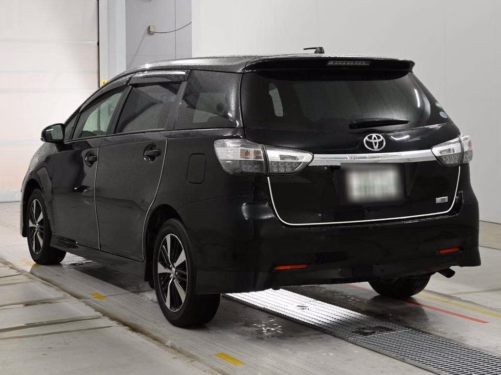 TOYOTA WISH