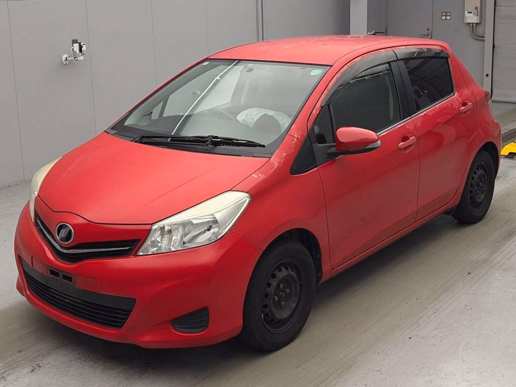 TOYOTA VITZ