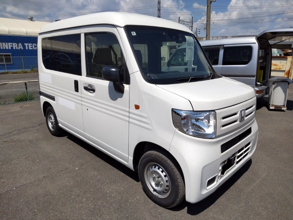 HONDA N-VAN