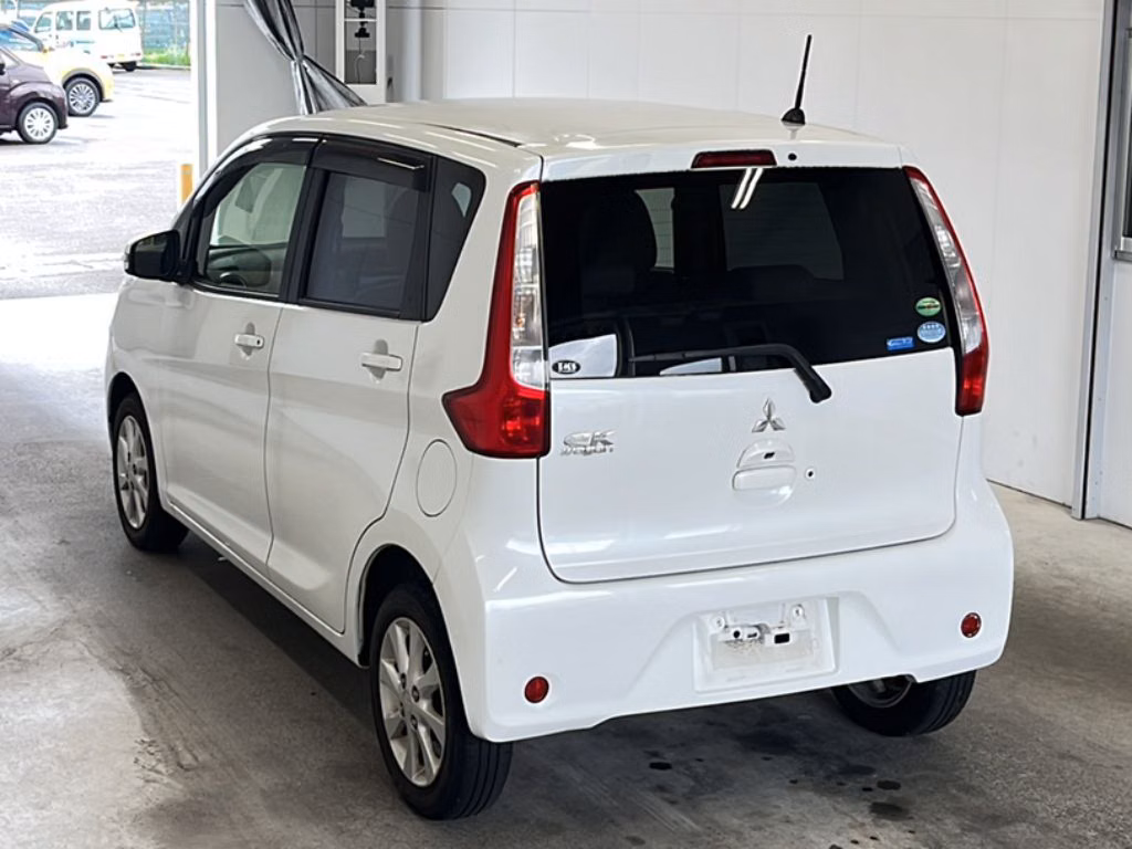 MITSUBISHI EK WAGON