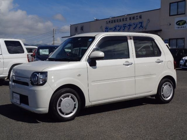 Daihatsu Mira Tocot