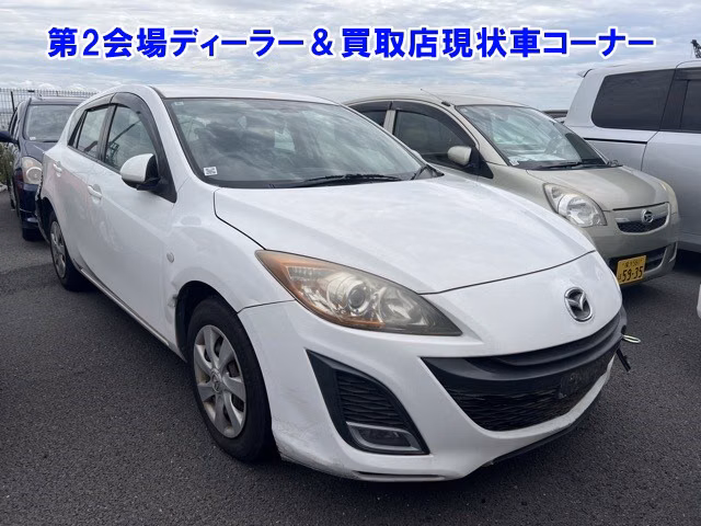 MAZDA AXELA