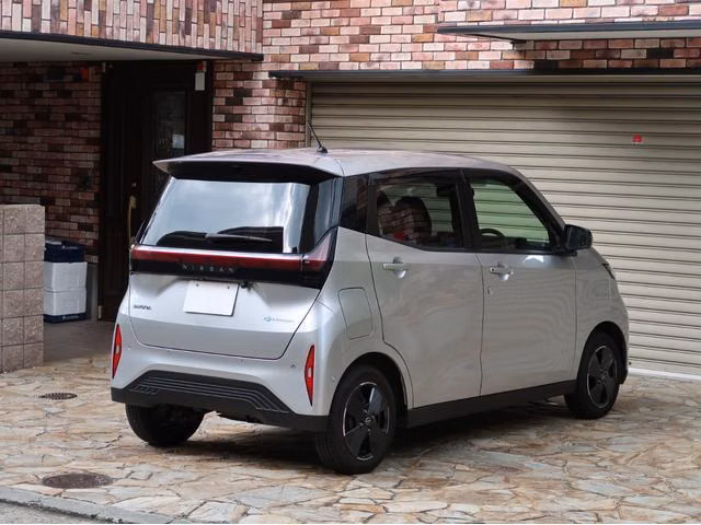 NISSAN SAKURA