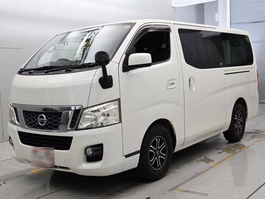 NISSAN NV350 CARAVAN