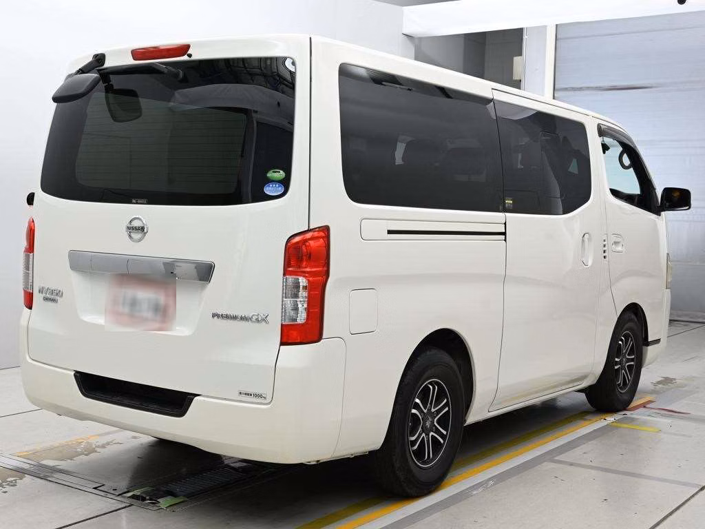 NISSAN NV350 CARAVAN