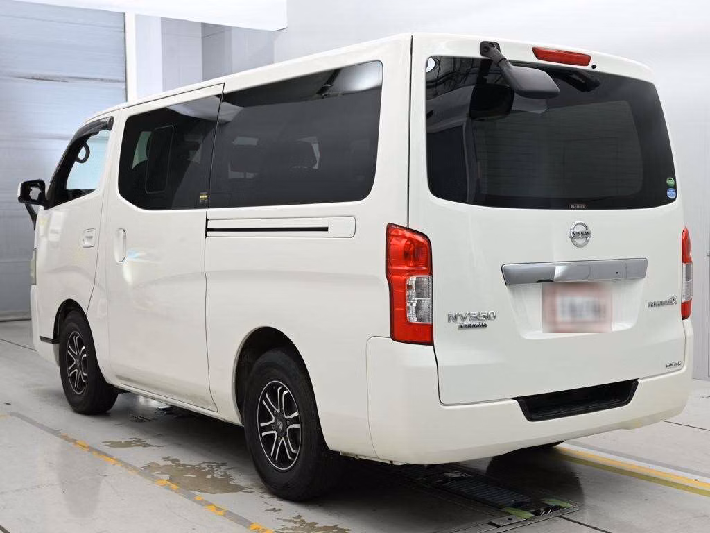 NISSAN NV350 CARAVAN