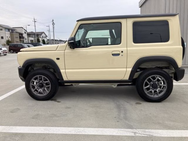 SUZUKI JIMNY
