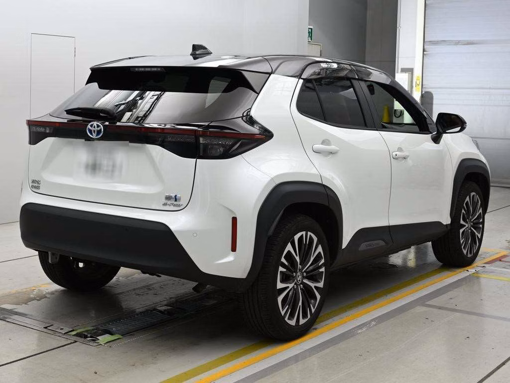TOYOTA YARIS CROSS