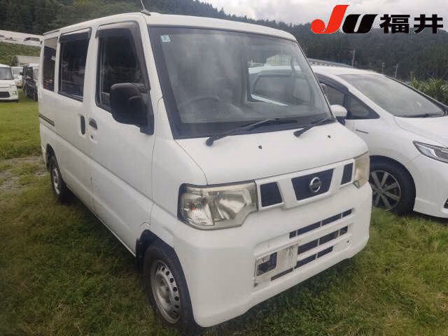 NISSAN NV100 CLIPPER