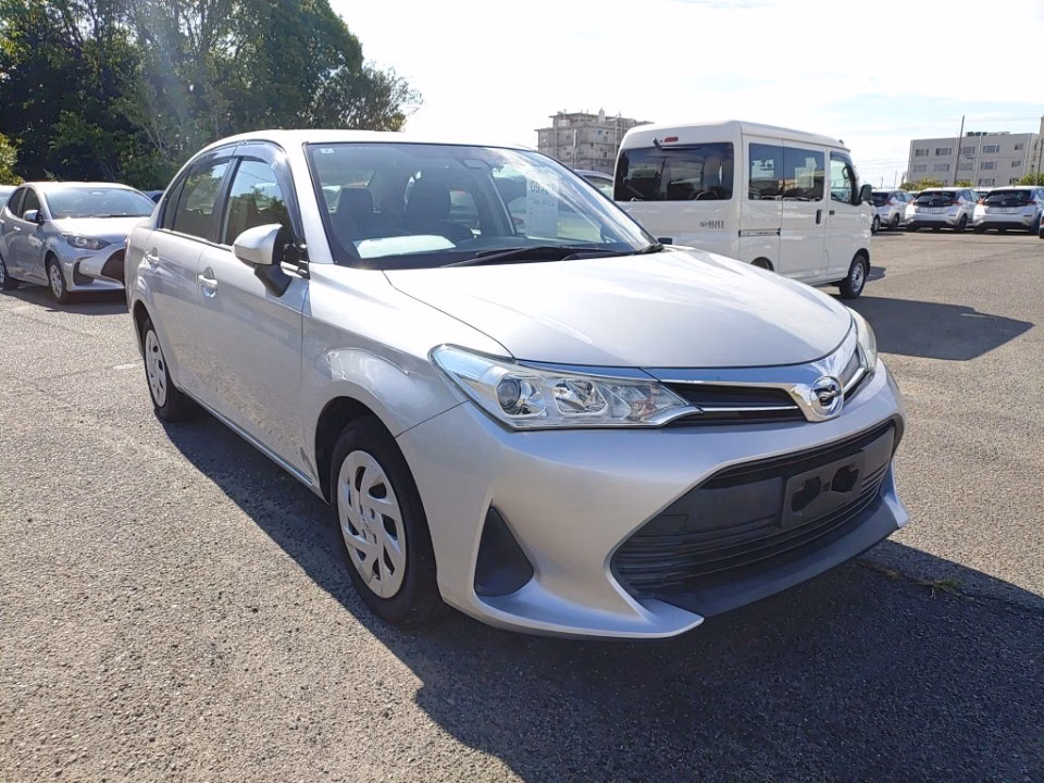 TOYOTA COROLLA AXIO