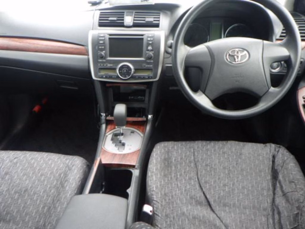 TOYOTA ALLION