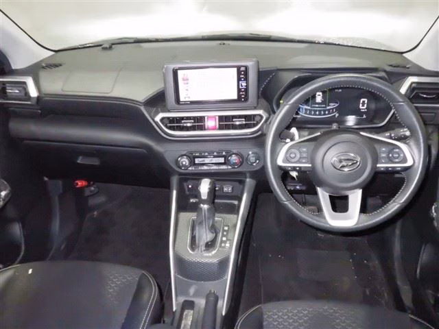 DAIHATSU ROCKY