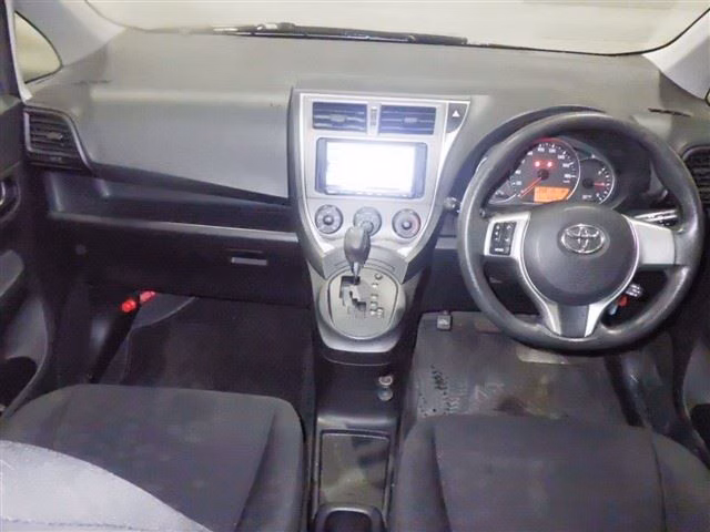 TOYOTA RACTIS