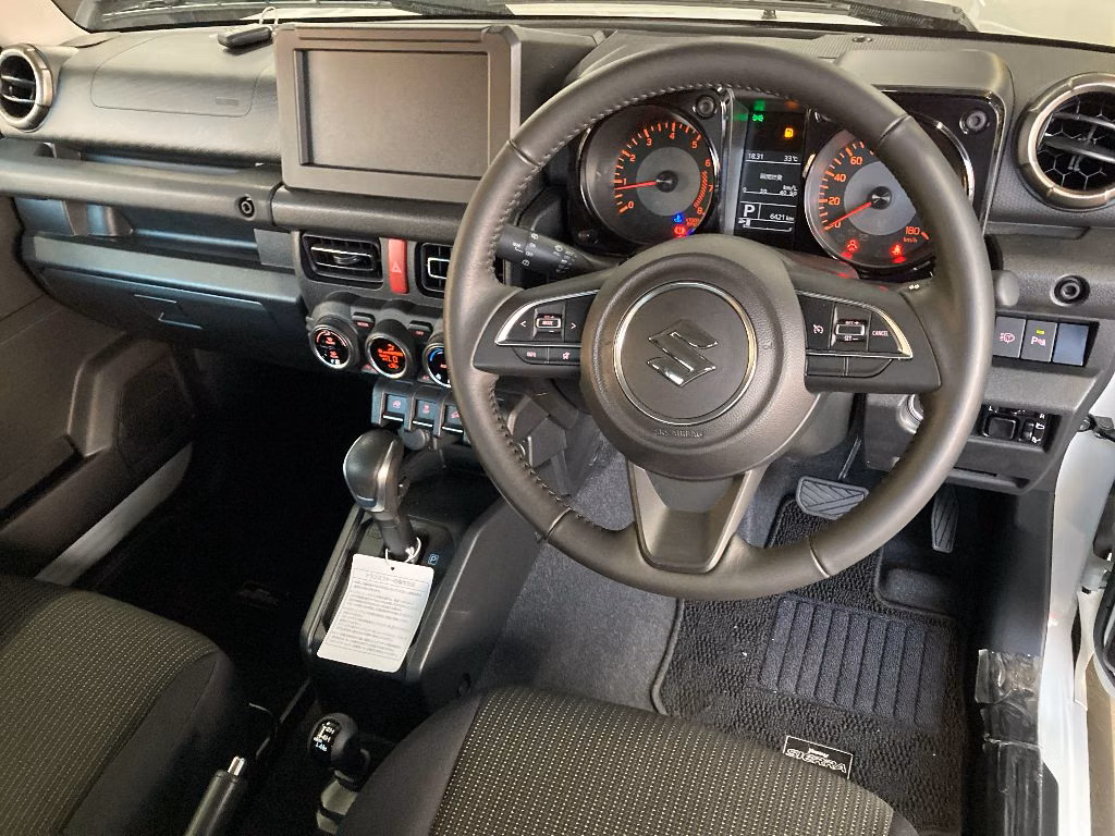 SUZUKI JIMNY SIERRA
