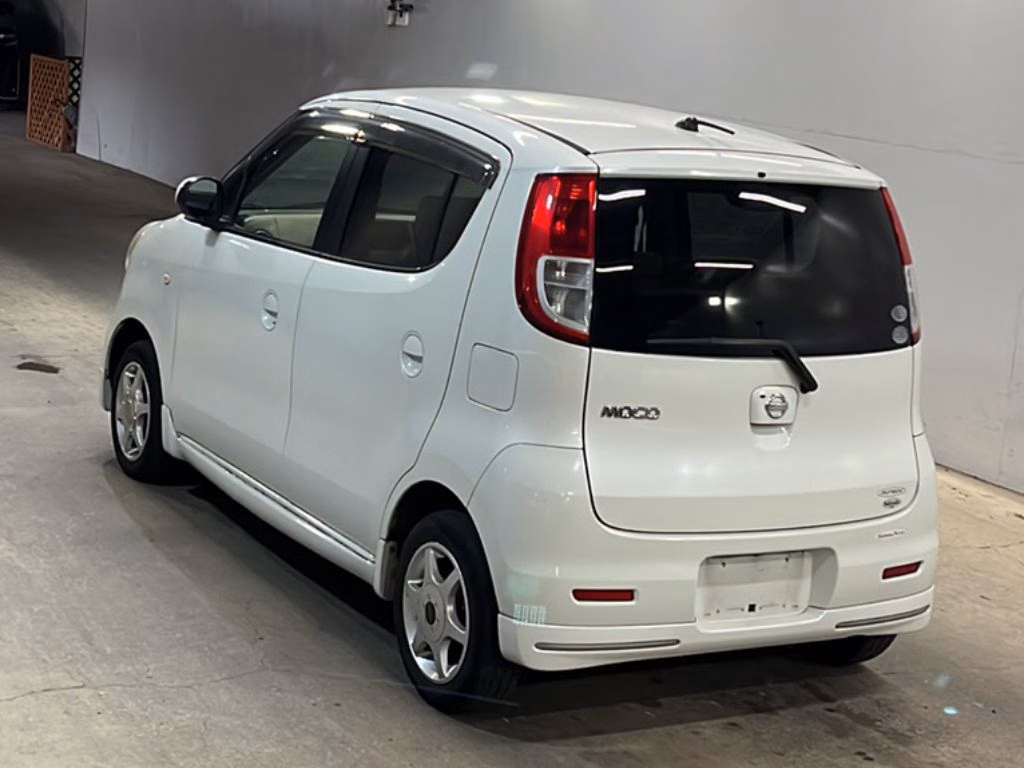 NISSAN MOCO