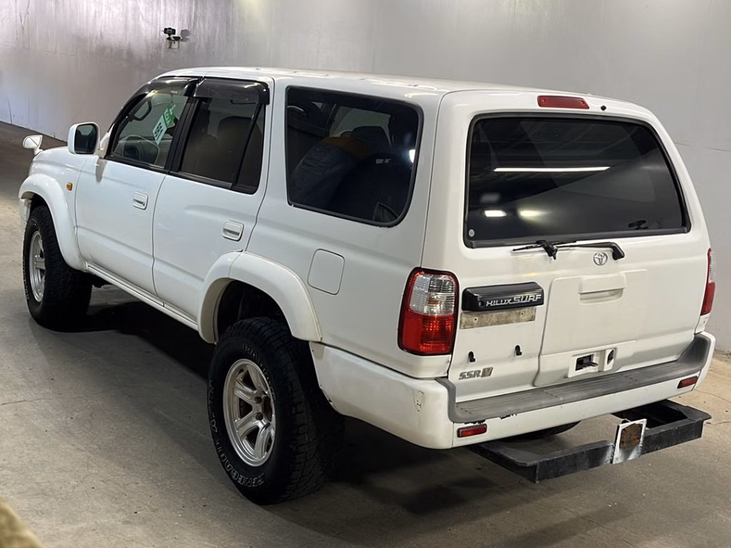 TOYOTA HILUX SURF