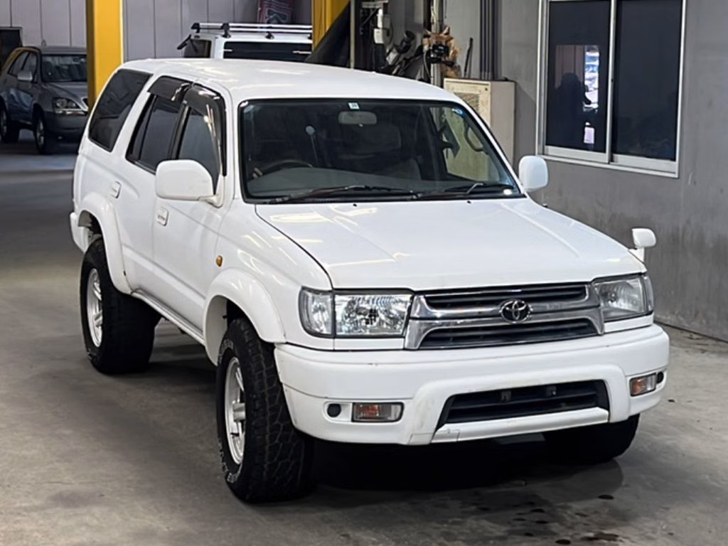 TOYOTA HILUX SURF