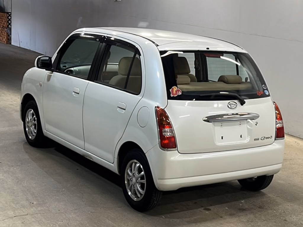 DAIHATSU MIRA GINO