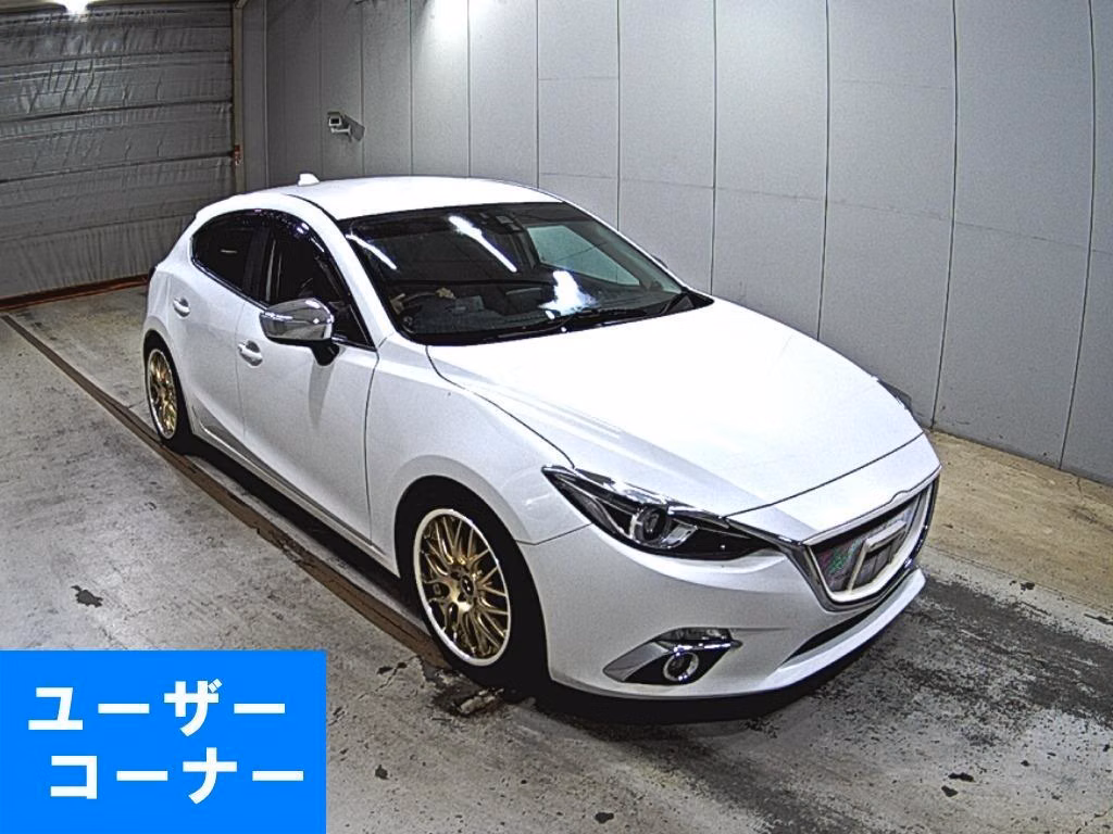 Mazda Axela