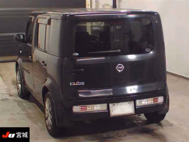 NISSAN CUBE