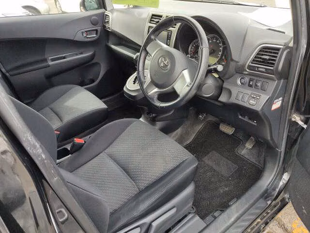 TOYOTA RACTIS