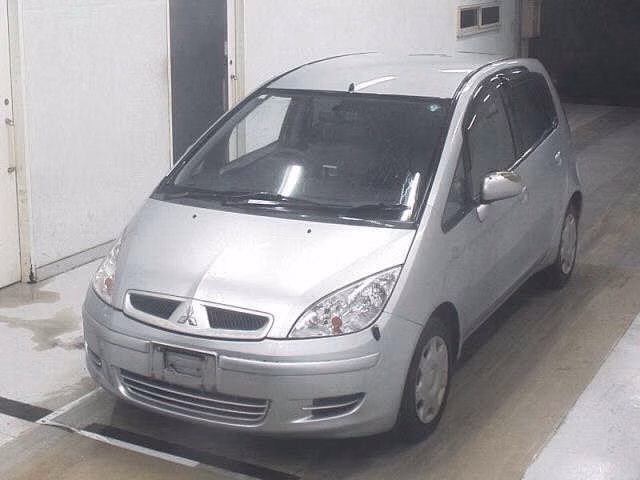 MITSUBISHI COLT
