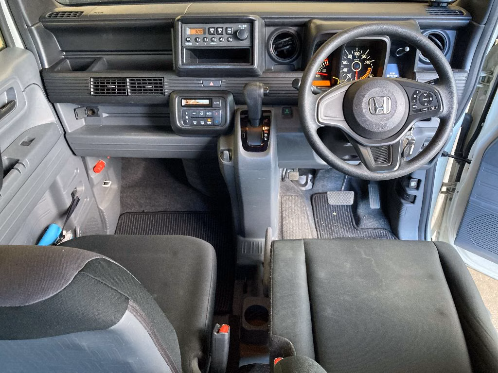 HONDA N-VAN