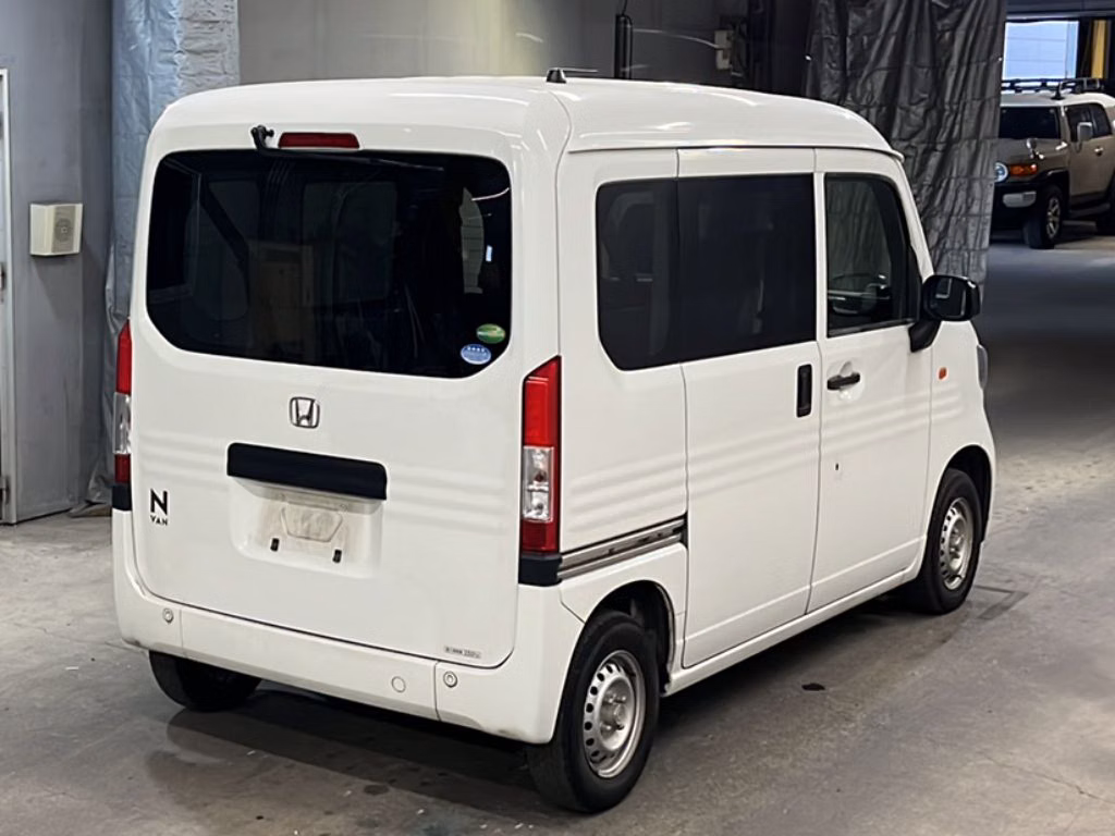 HONDA N-VAN