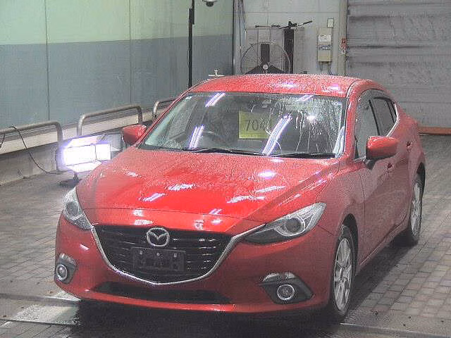 MAZDA AXELA
