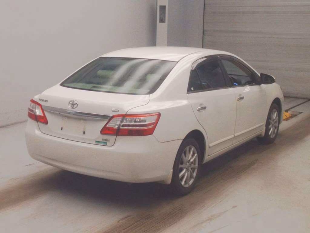 TOYOTA PREMIO