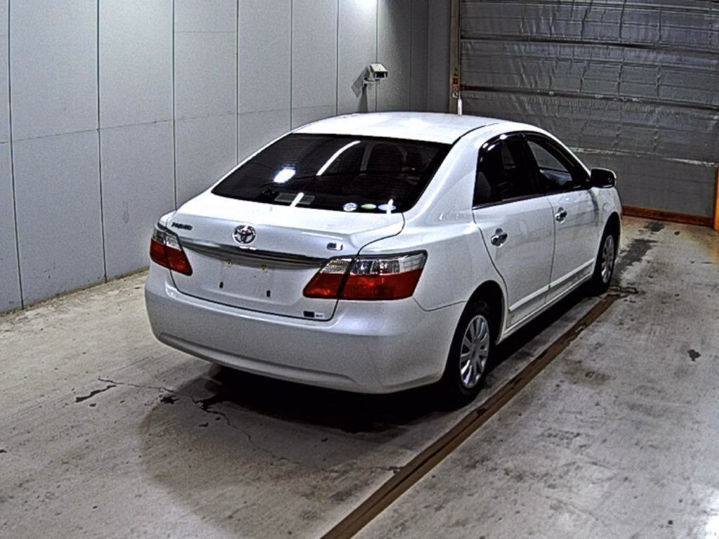 TOYOTA PREMIO