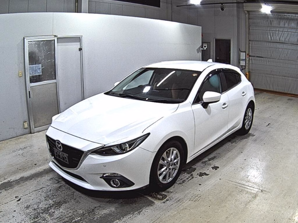 MAZDA AXELA