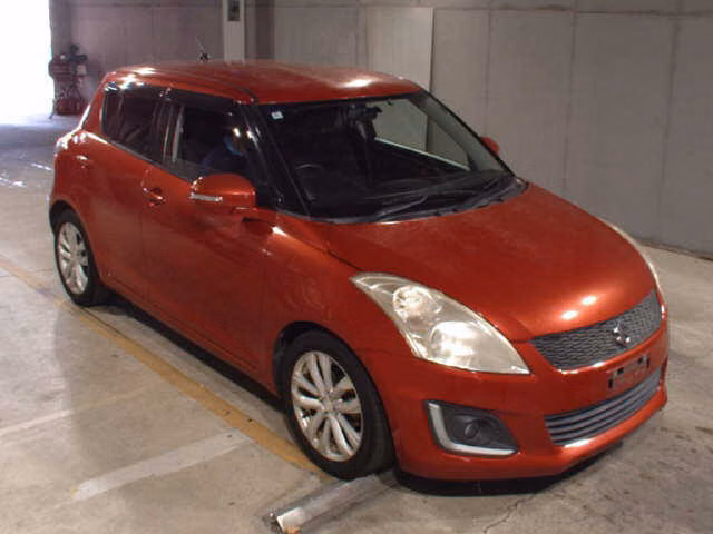 SUZUKI SWIFT