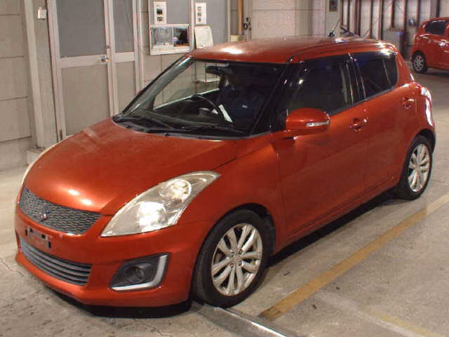 SUZUKI SWIFT