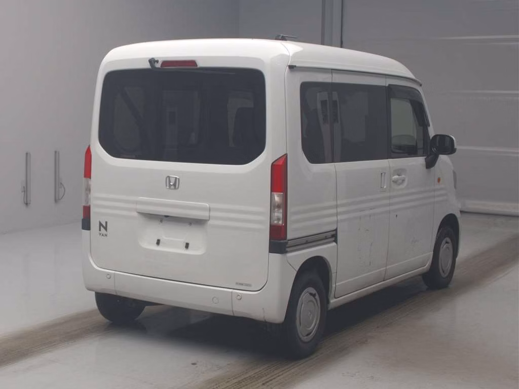 HONDA N-VAN
