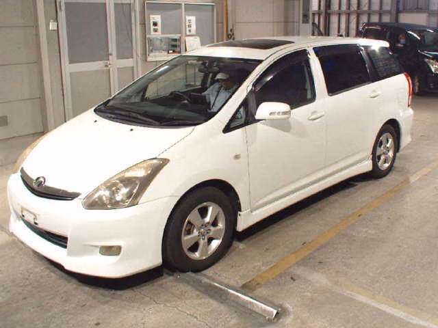 TOYOTA WISH